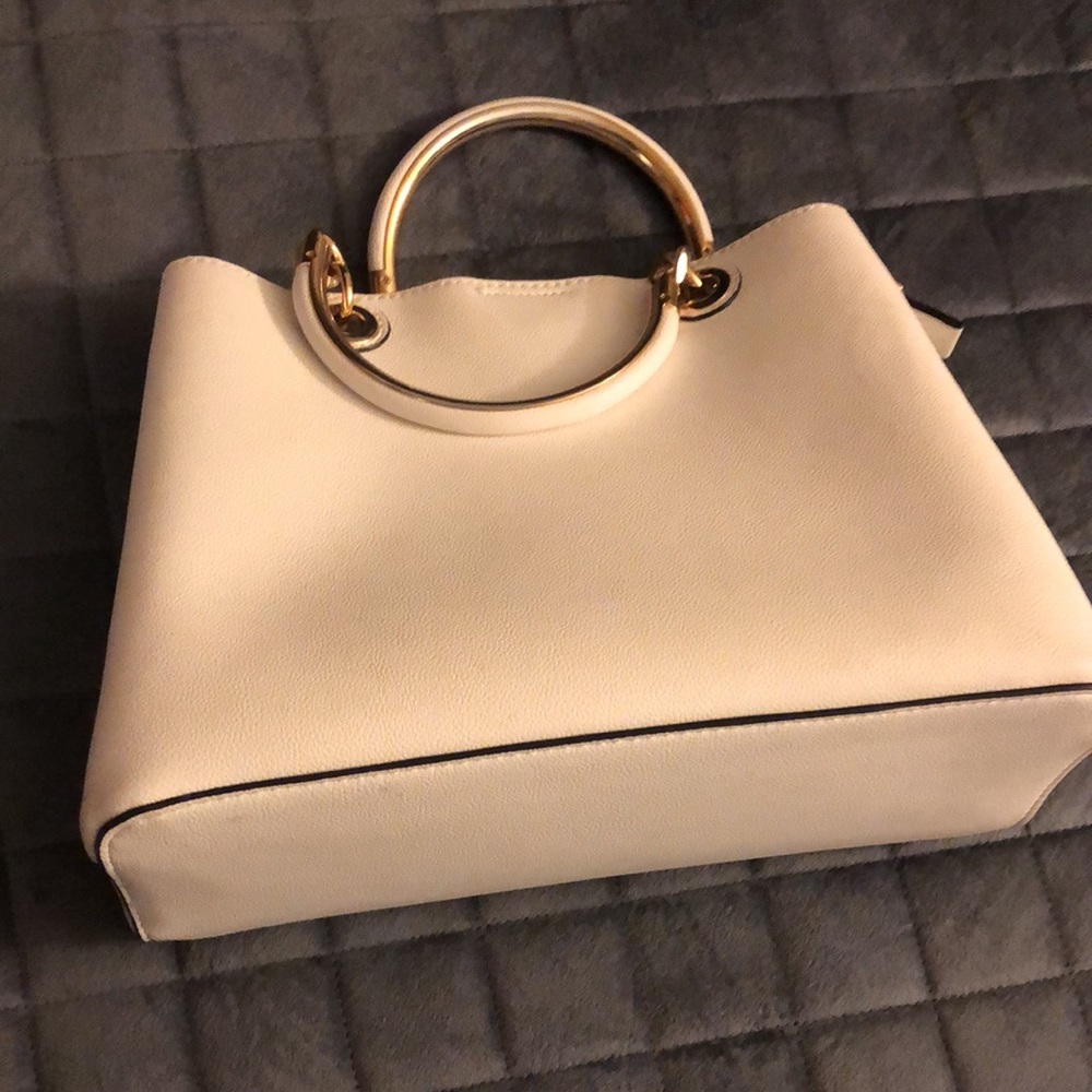Purse - Picture 4 of 4